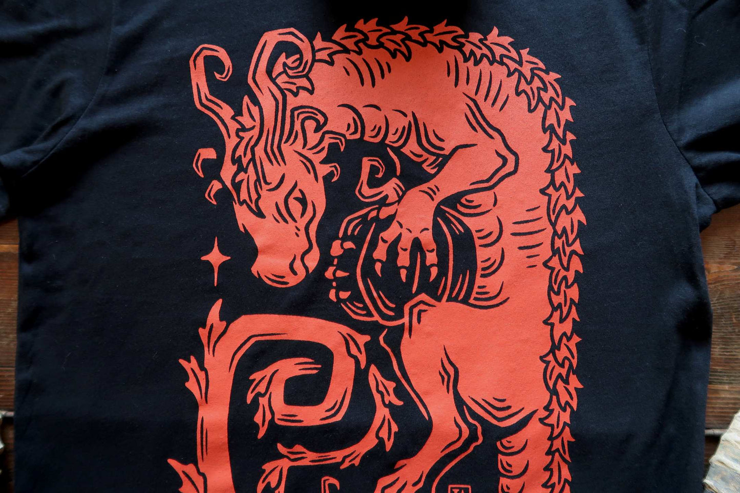 Pumpkin dragon - Black t-shirt